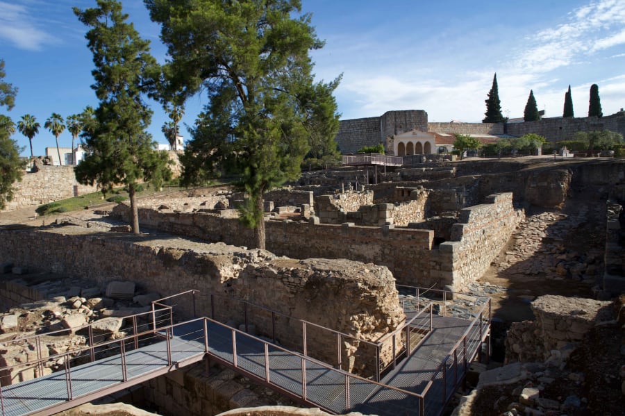 alcazaba spain merida
