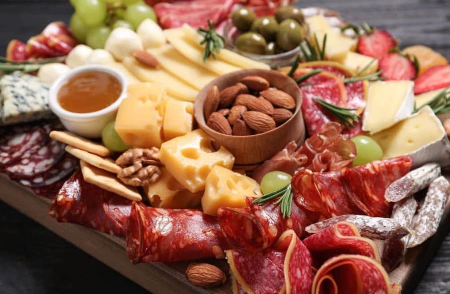 Cheese board Canva