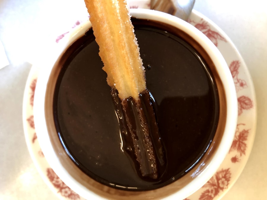 Churros con chocolate for merienda
