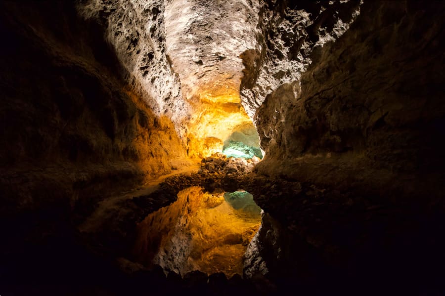 cueva de los verdes lanzarote spain
