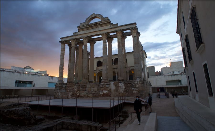 templo de diana spain merida