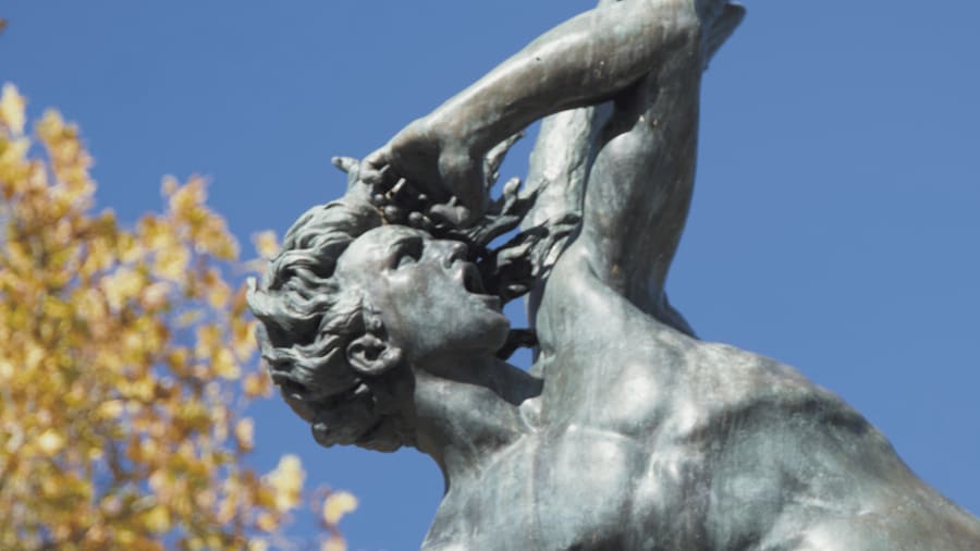 Fallen angel art in spain retiro