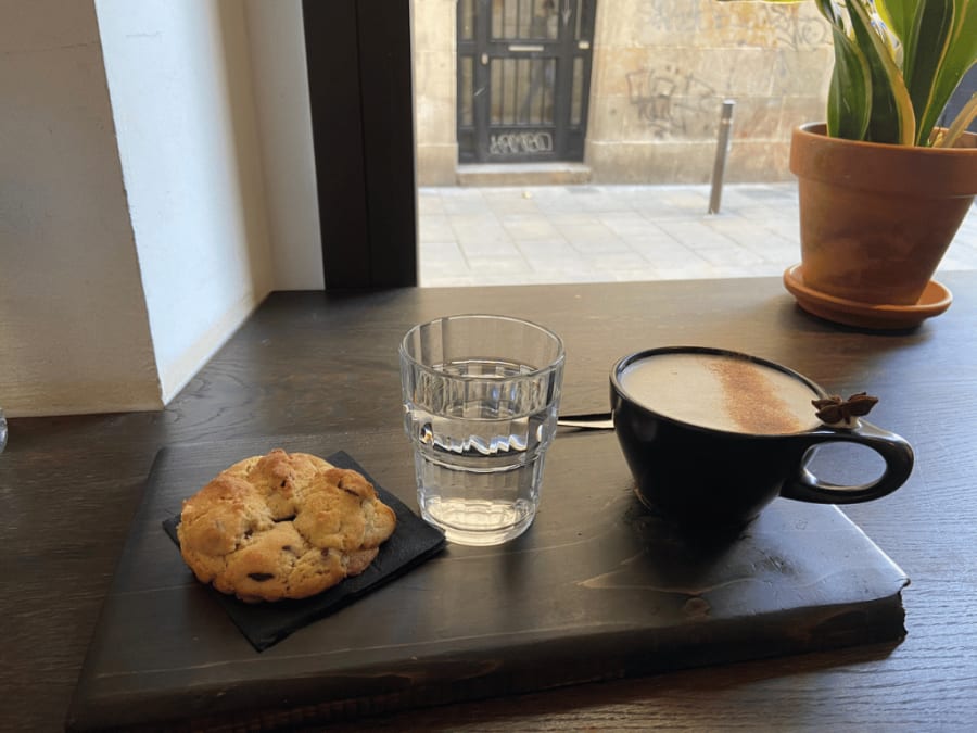 Specialty coffee shop at the Gothic Quarter in Barcelona.