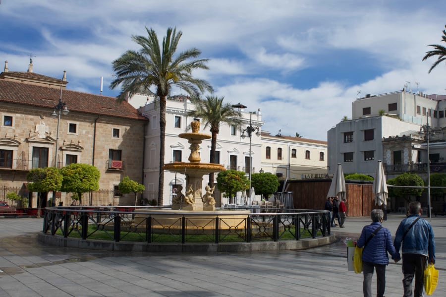 how to get to merida spain