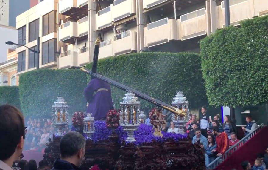 Image of a float with Jesus Christ