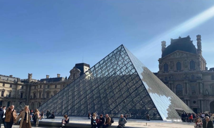 louvre museum paris vs spain