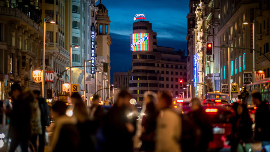 madrid crowded