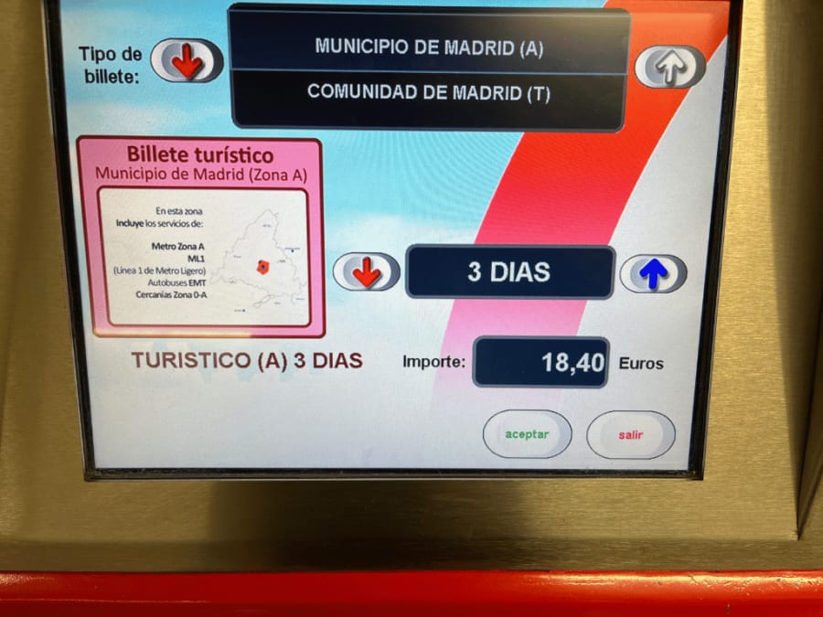 Photo inside metro machine 3