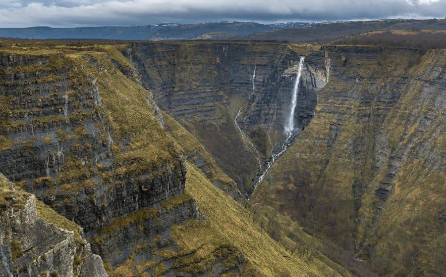 Nervion Waterfall