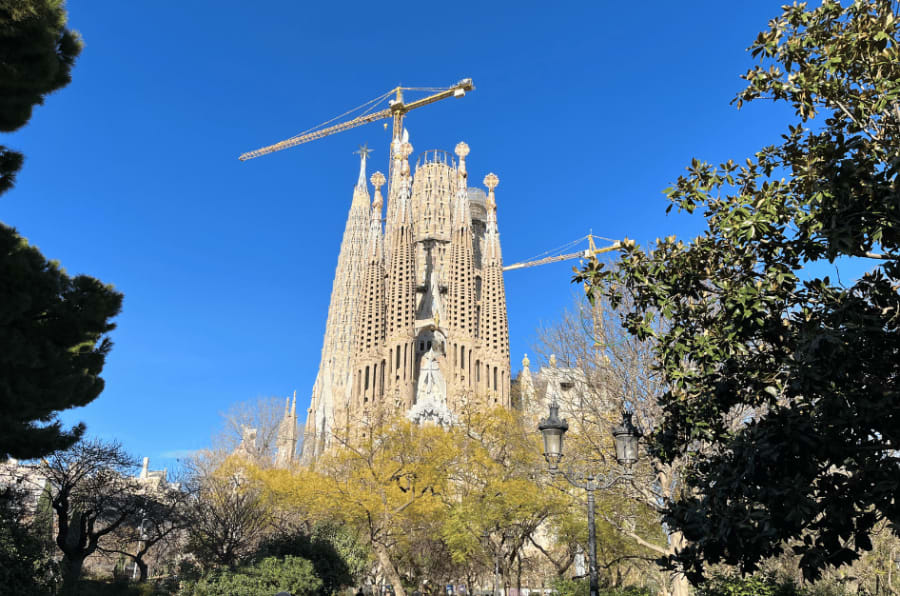 la sagrada familia barcelona