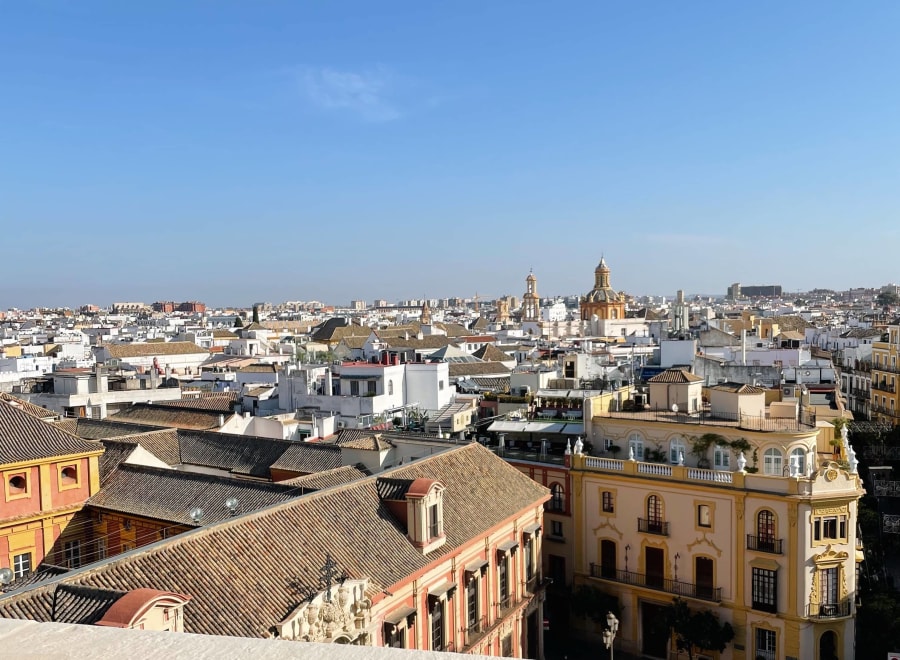 Sevilla in winter is sociable