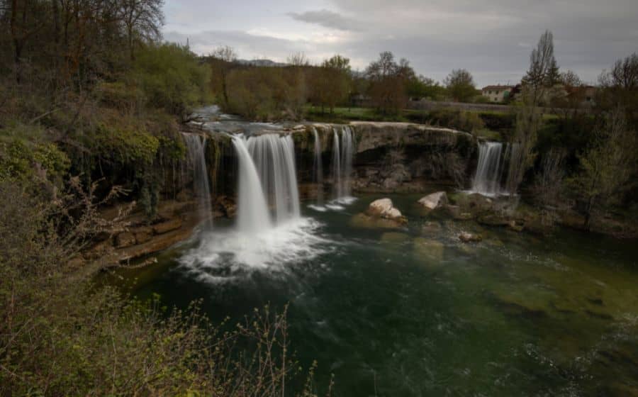 Pedrosa de Tobalina Falls