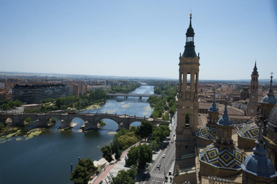 views-from-pilar-de-zaragoza-cathedral