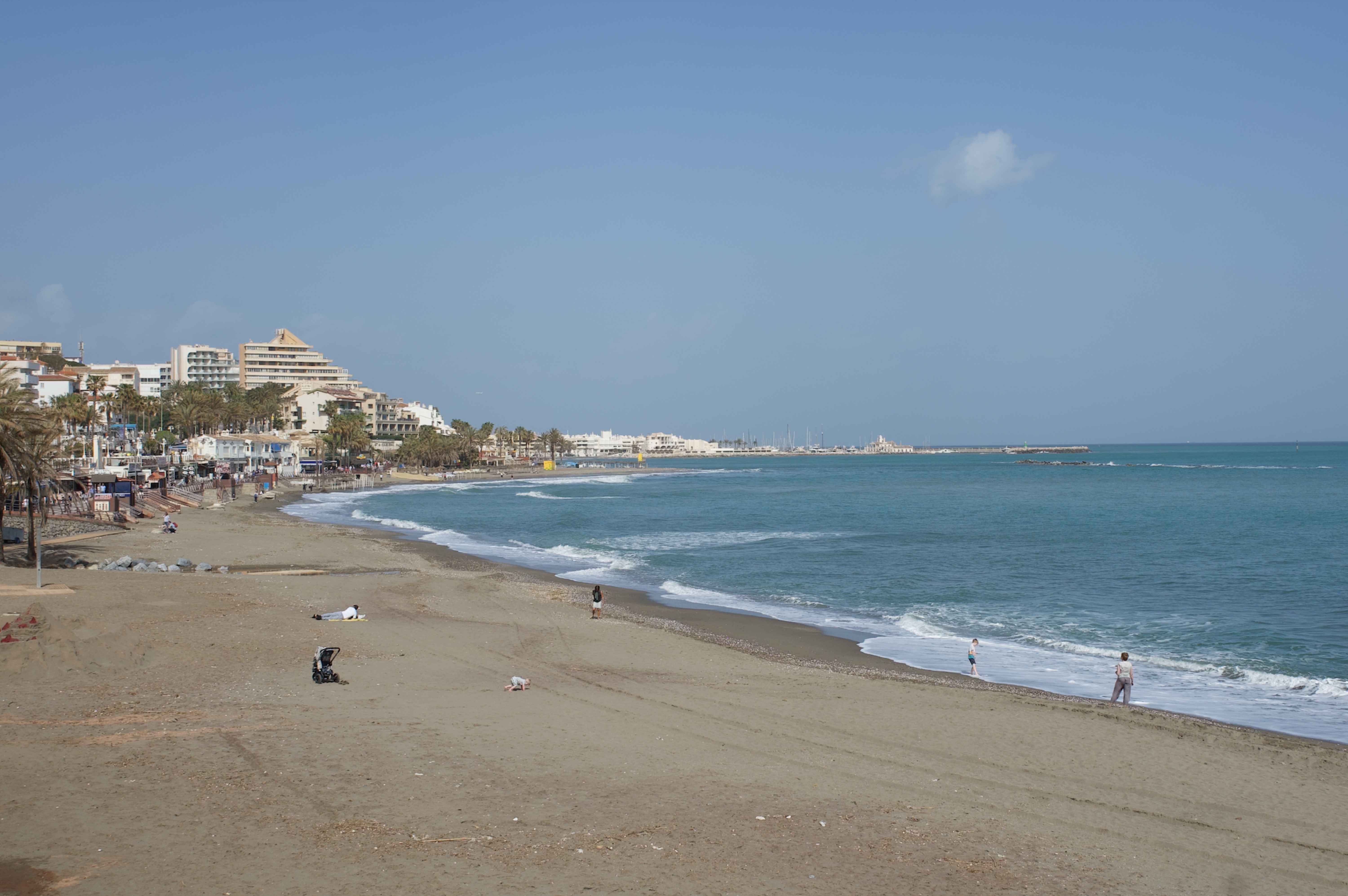 playa arroyo de la miel benalmadena