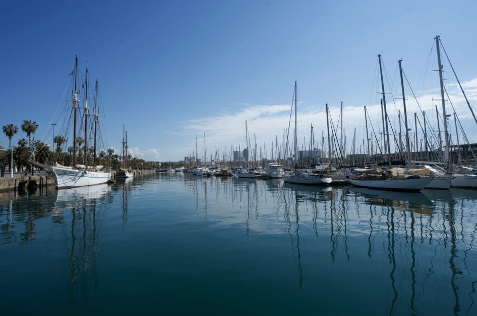 rambla de mar barcelona boats