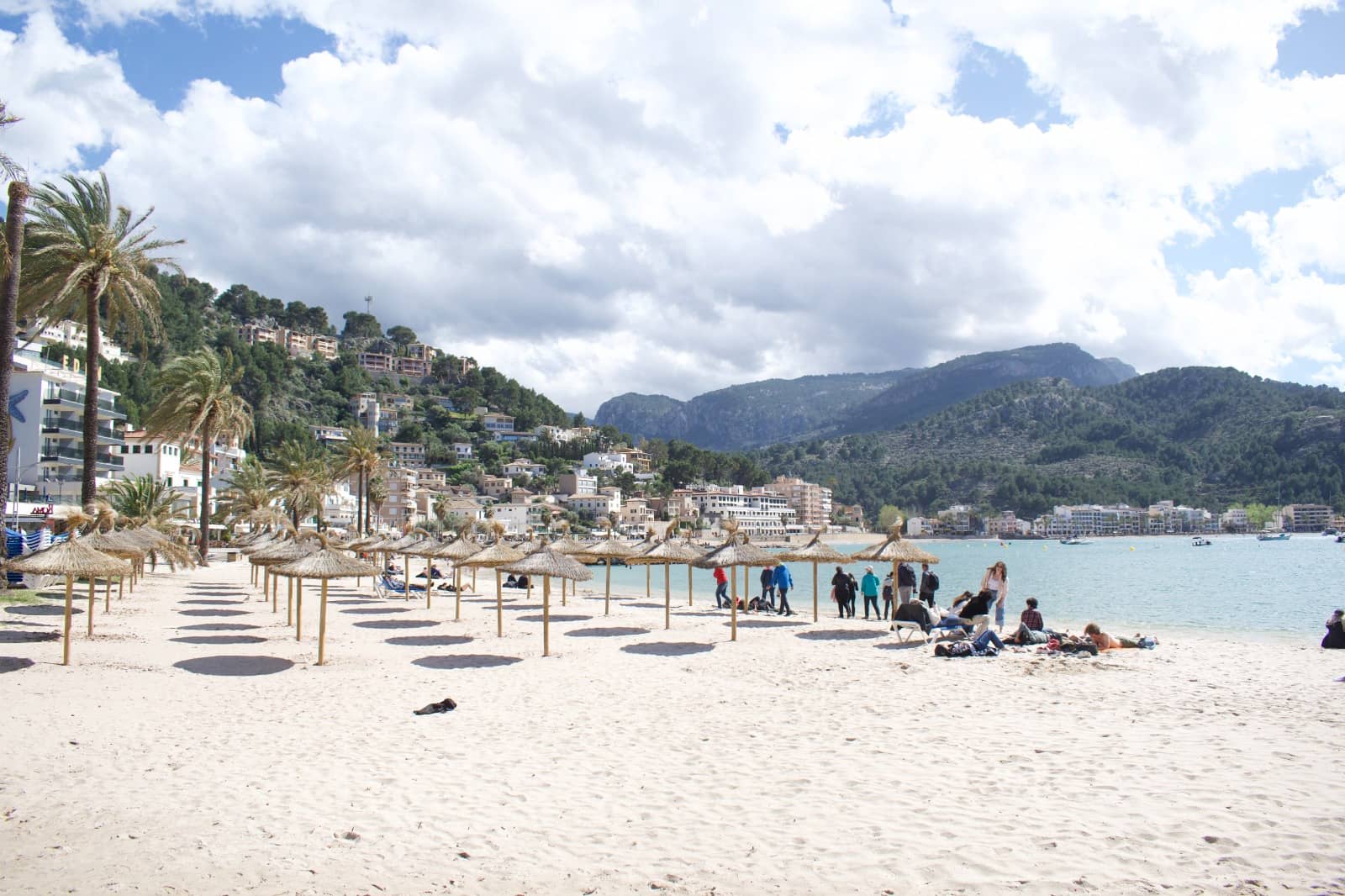 My favorite beach in Soller where you can rent chairs and sunshades for the day.