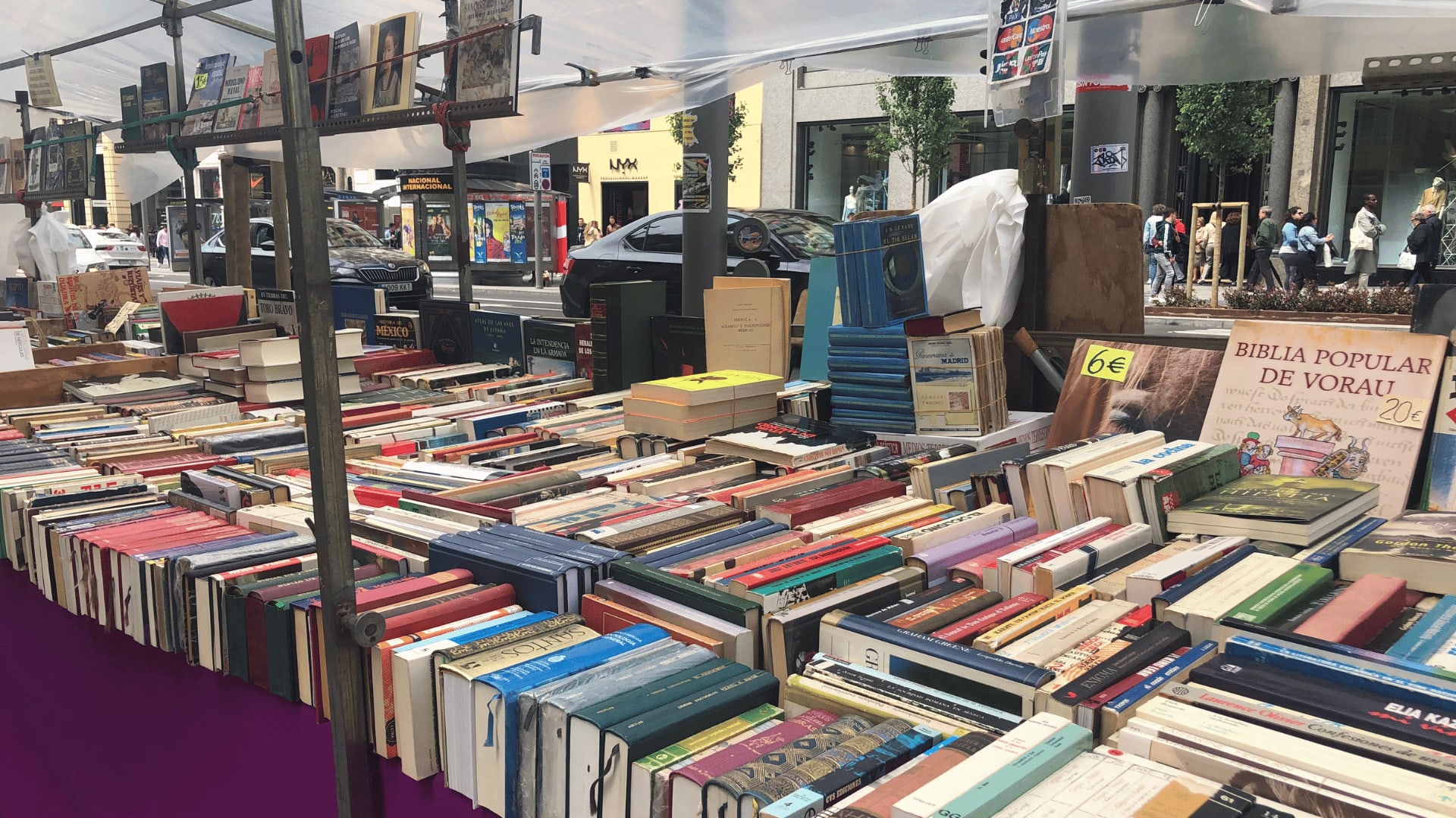 Book faire festival photo