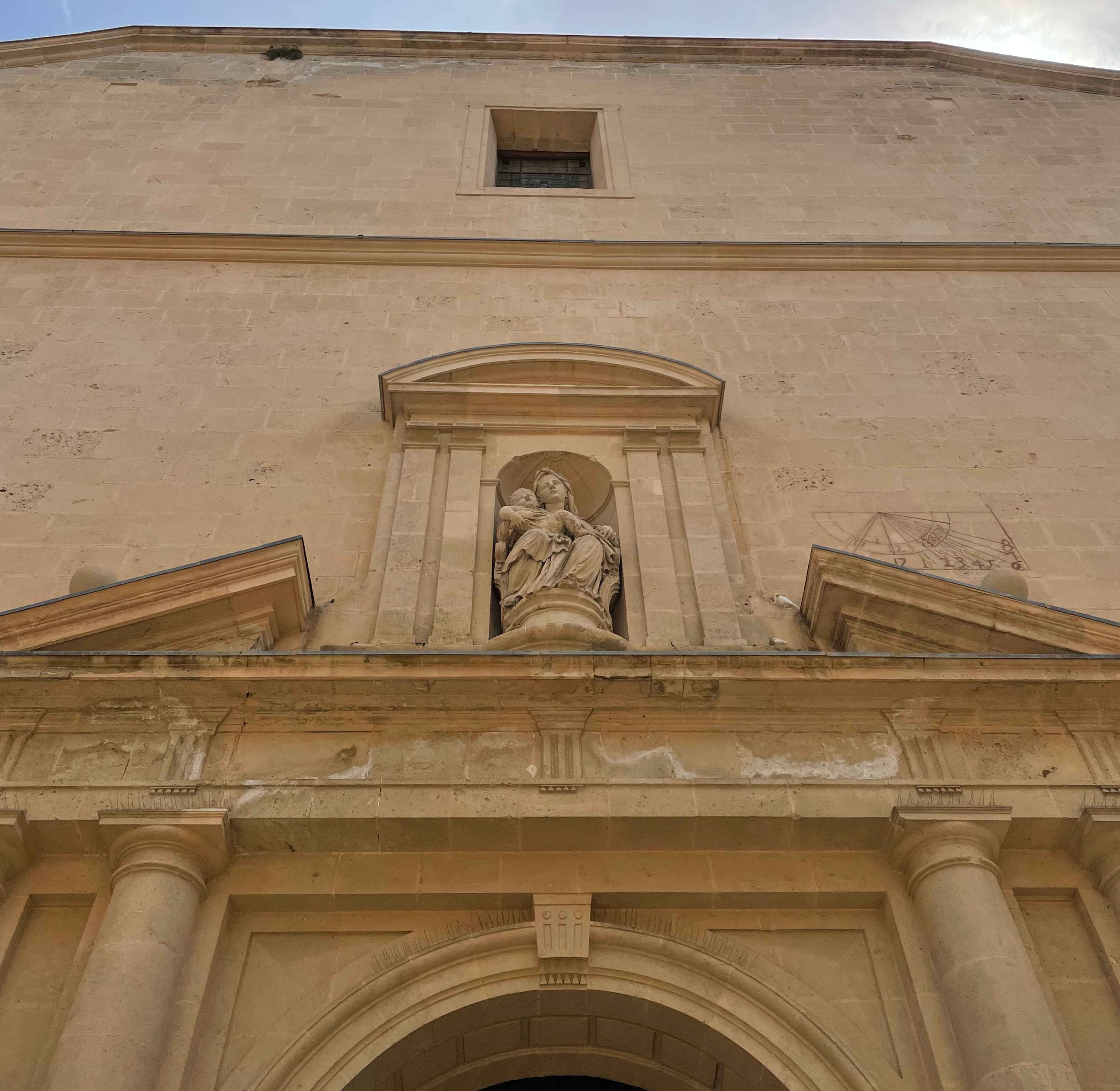 Cathedral of Saint Nicolas in alicante