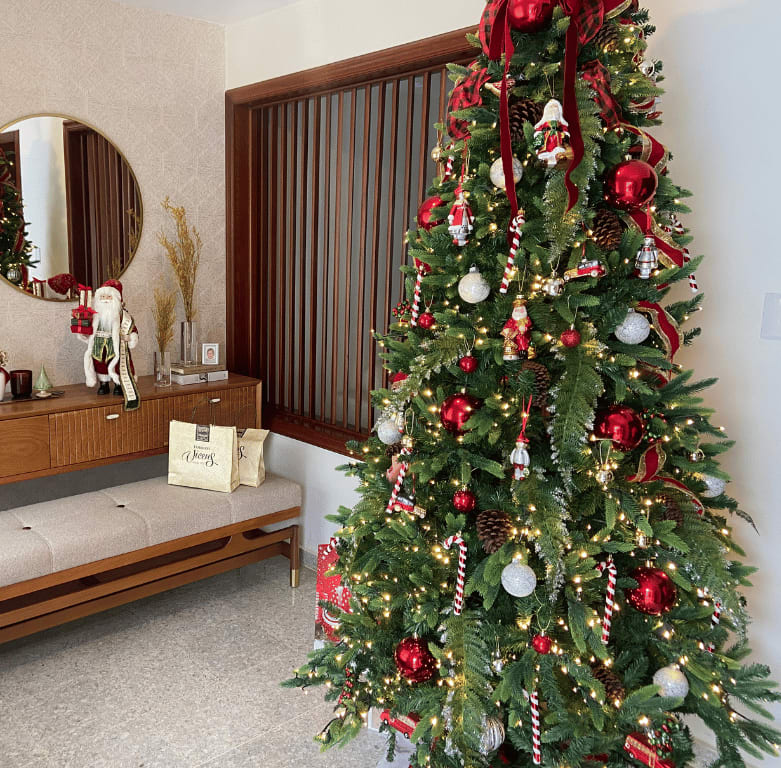 Christmas tree mallorca tradition and public holidays