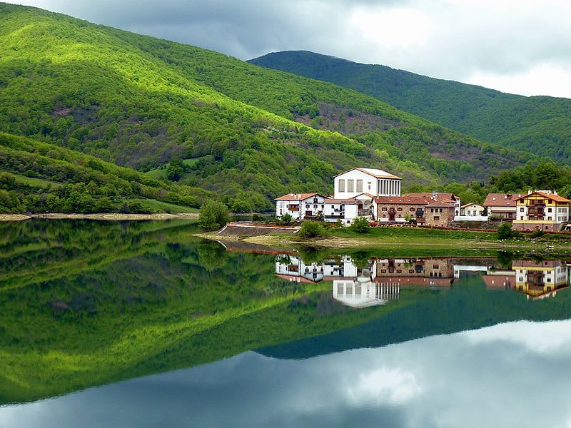 embalse eugi navarra