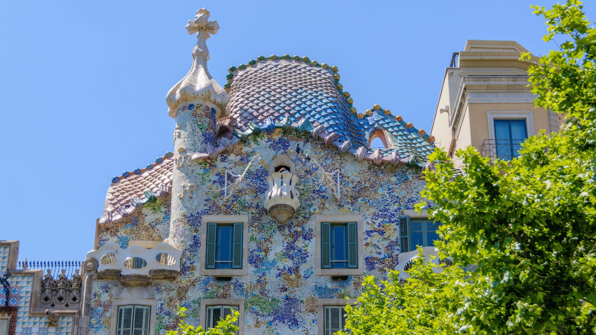 gaudi part of spain art architecture
