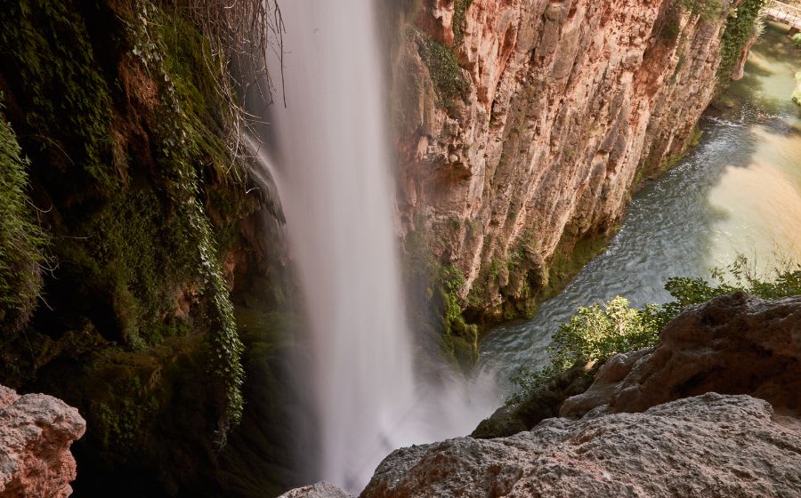 Horsetail Waterfall, Monasterio de Piedra
