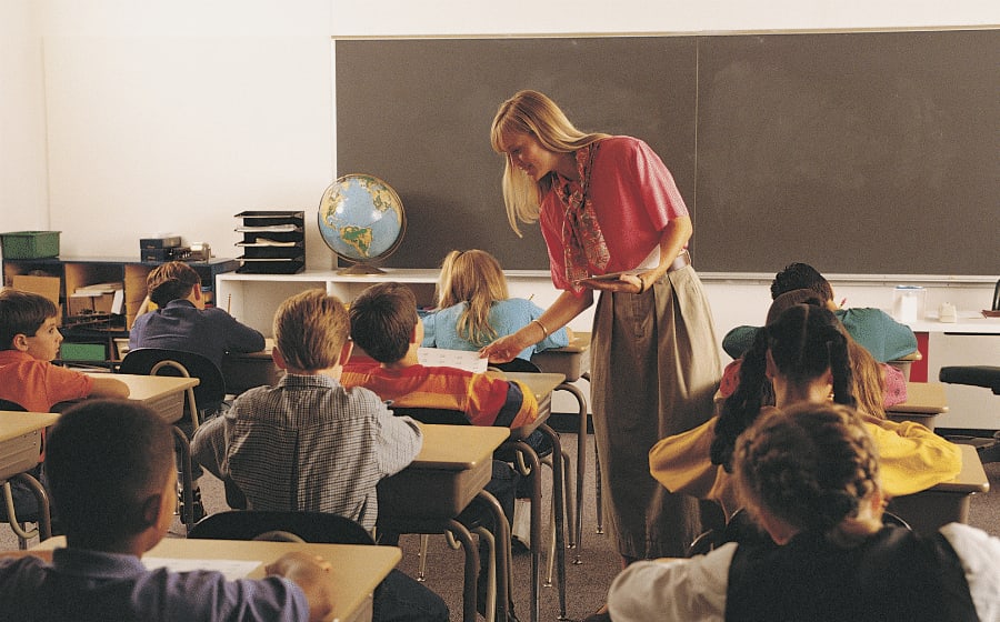 Is Education Free in Spain? ALL About Private and Public Studies Thumbnail