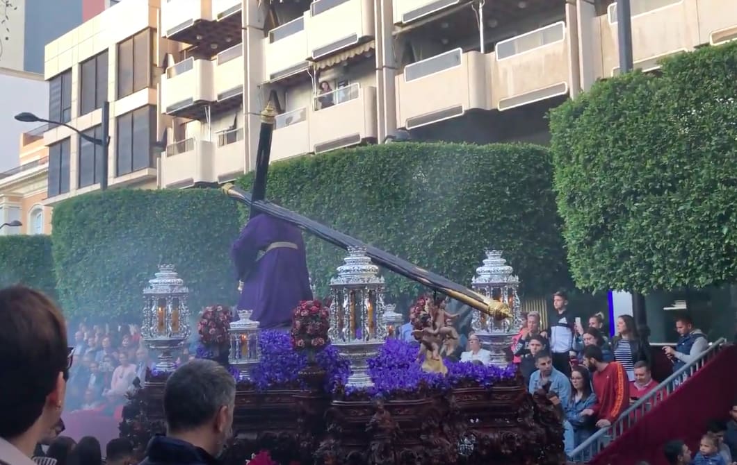Image of a float with Jesus Christ