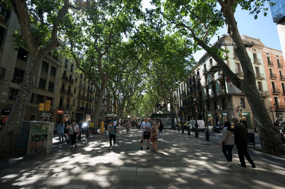 las ramblas barcelona street