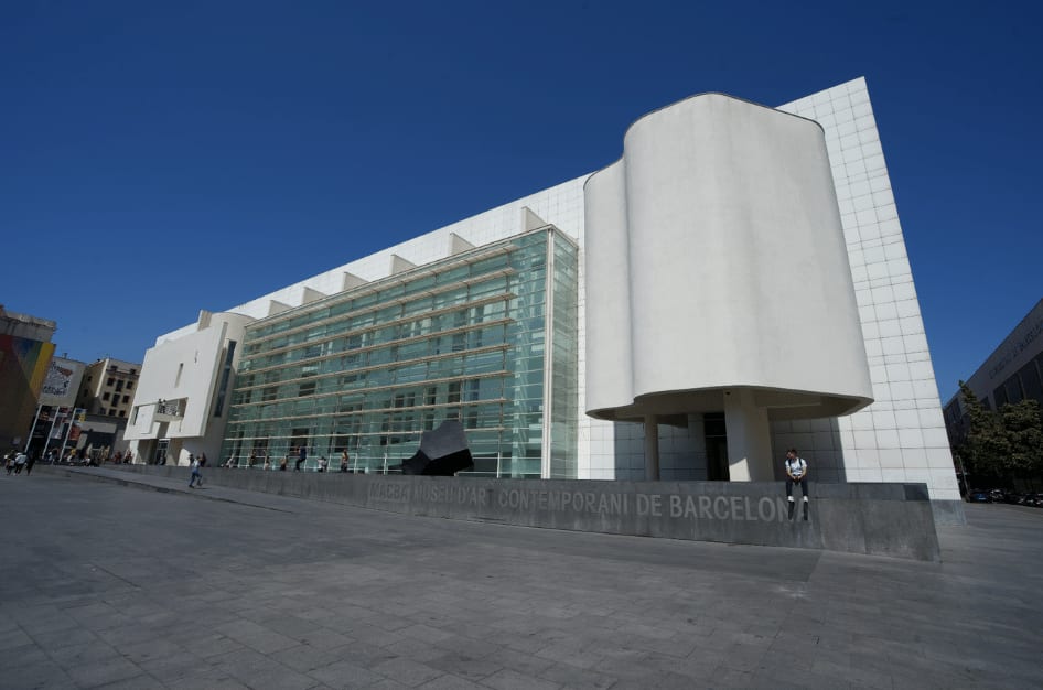 museu d ar contemporani de barcelona