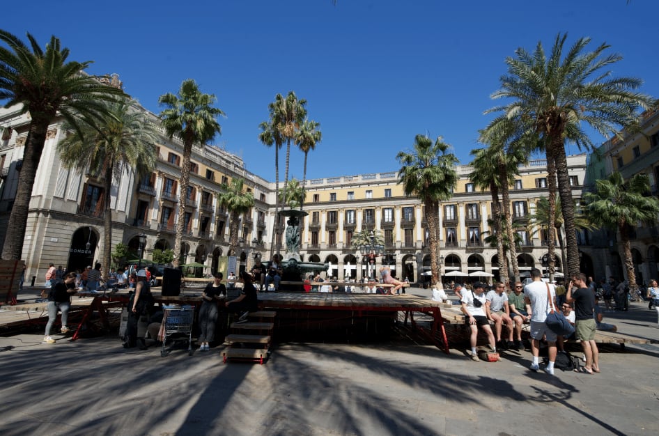 placa reial barcelona landmark