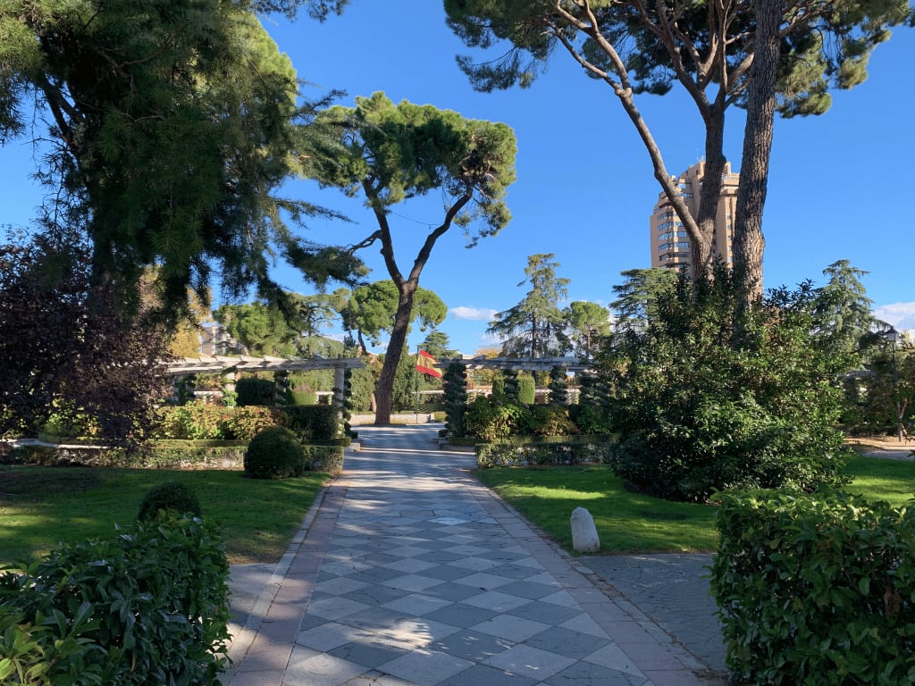 Retiro park photo
