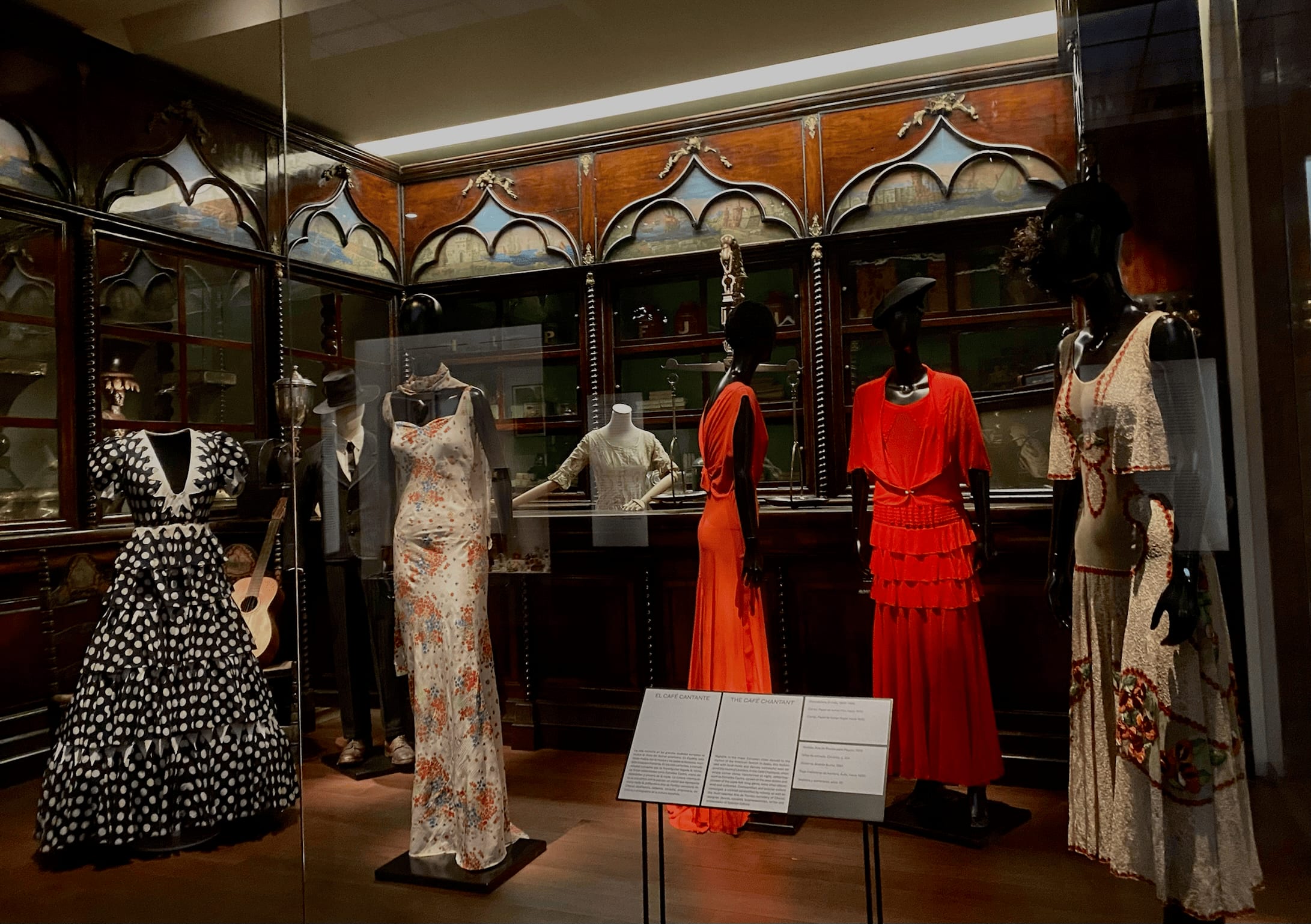 spanish-fashion-dress-mc