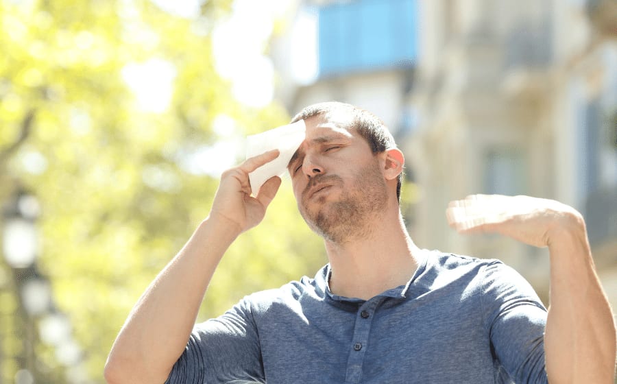 hombre con calor
