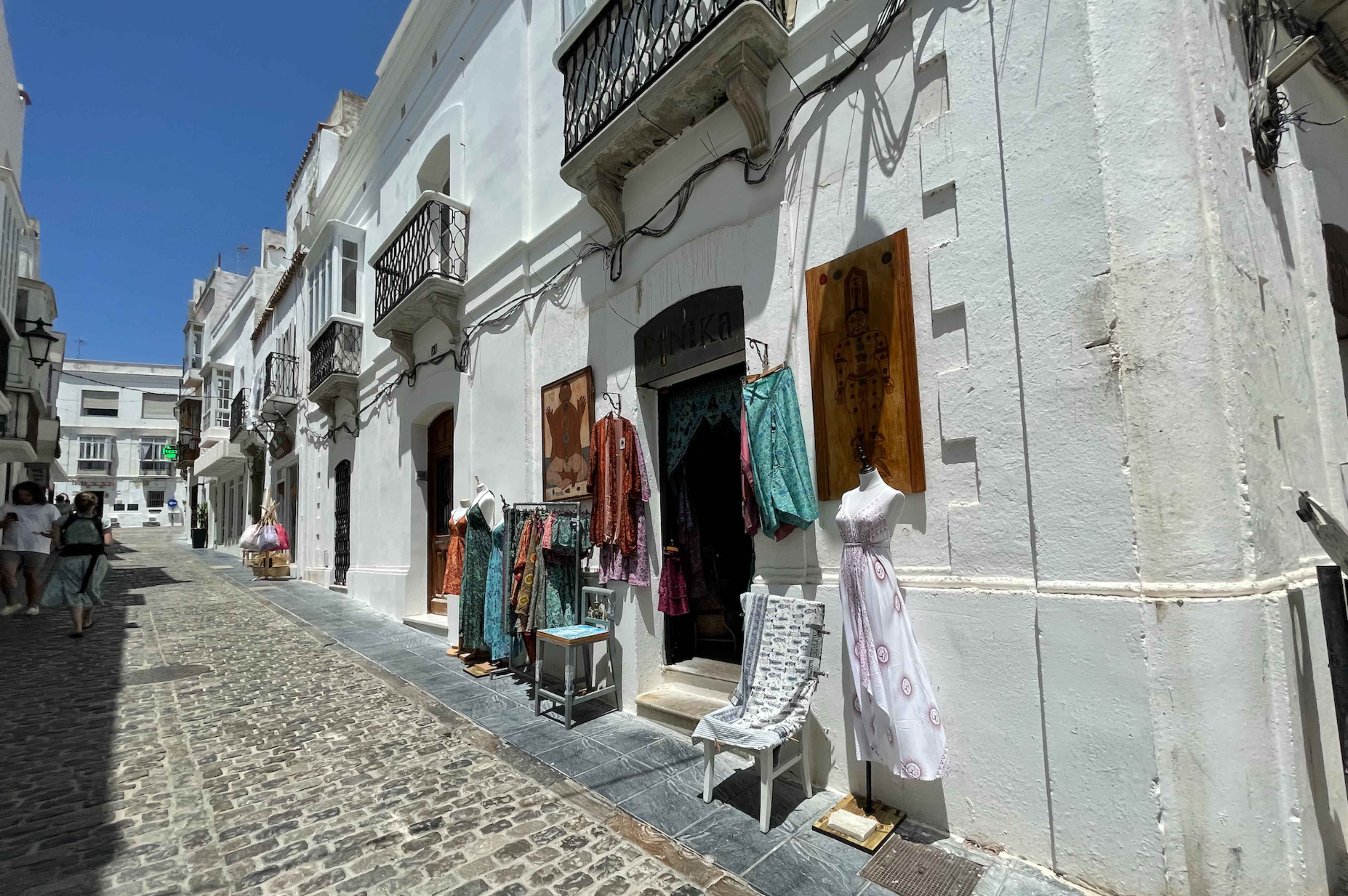 tarifa streets stores