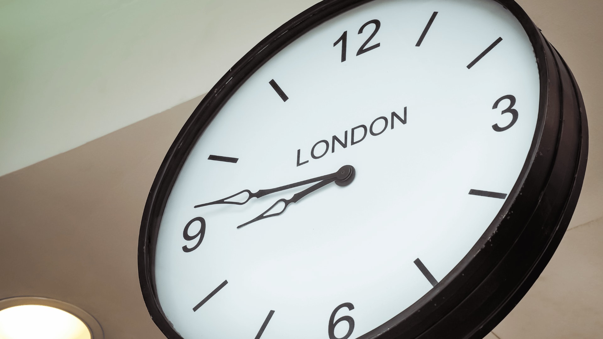 Photo of a clock in london time