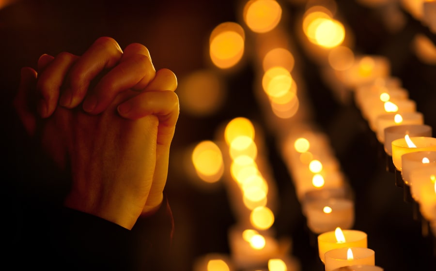 Is Spain Religious? N° of Catholics & Other Important Data Thumbnail