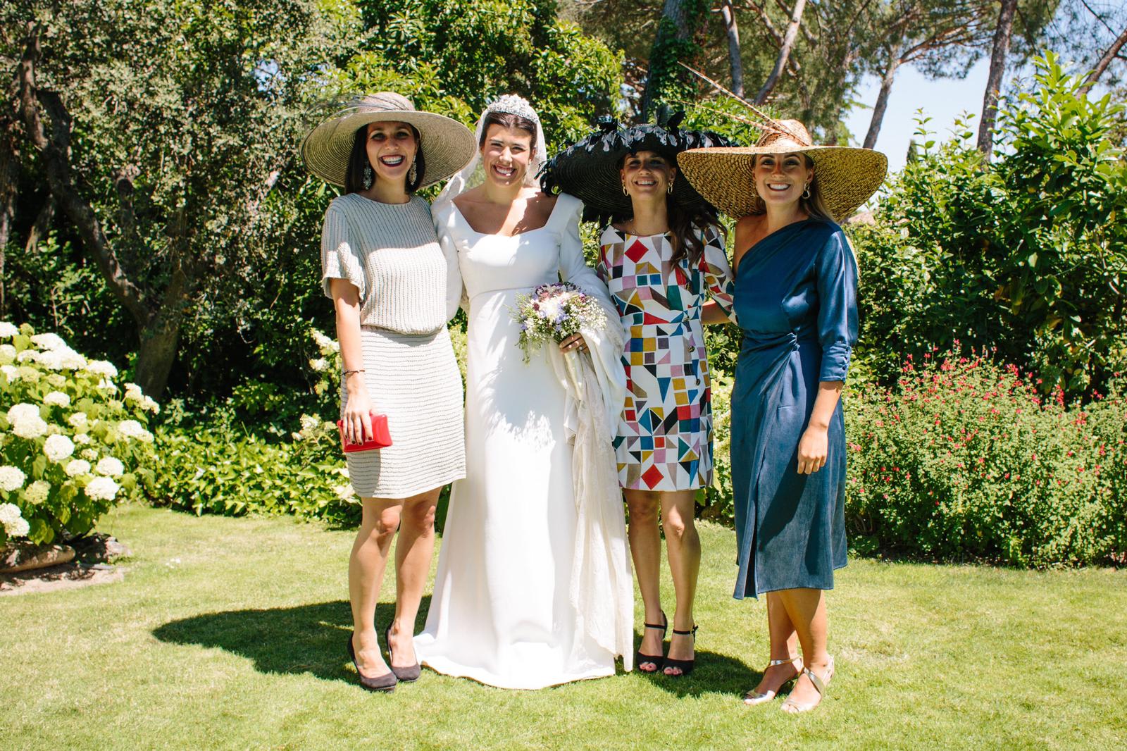 Spanish wedding outfits