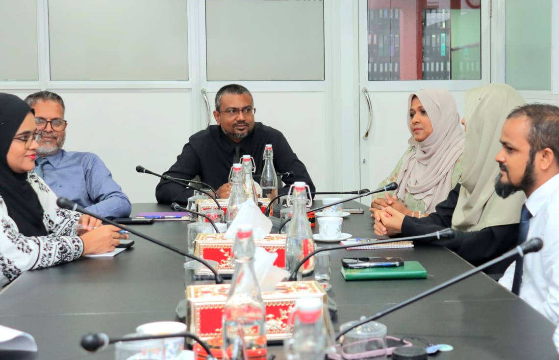 ޝަކުވާތަކާ ހެދި މީޑިއާތަކަށް ފައިސާ ދިނުން ބާތިލްކޮށް، އެކަން މީޑިއާ ކޮމިޝަނާ ހަވާލުކޮށްފި