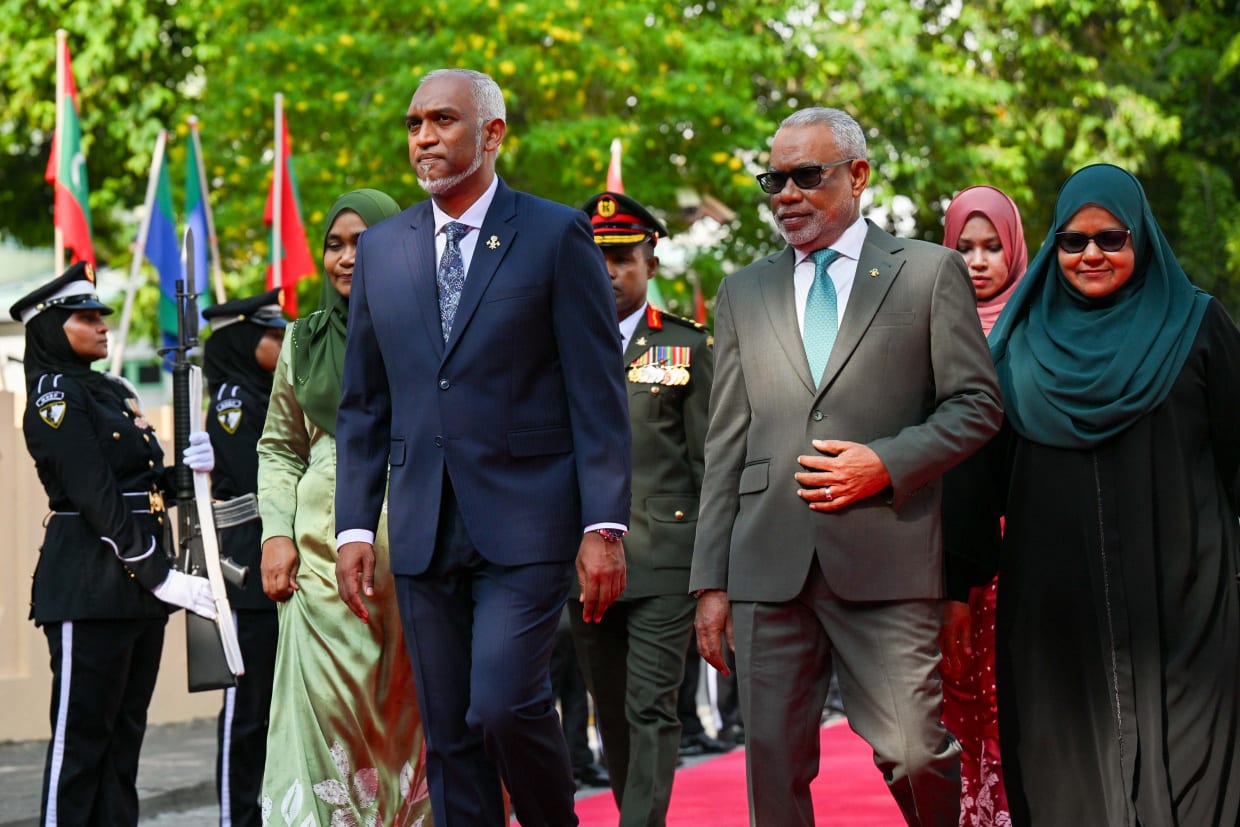 މަޖިލީސް ރައީސްގެ މުސާރަ 95,000ރ އަށް ބޮޑުކޮށް، ވަޒީރުންނާއި ރަށު ކައުންސިލަރުންގެ އިނާޔަތްތަކަށް ބޮޑު ބަދަލެއް