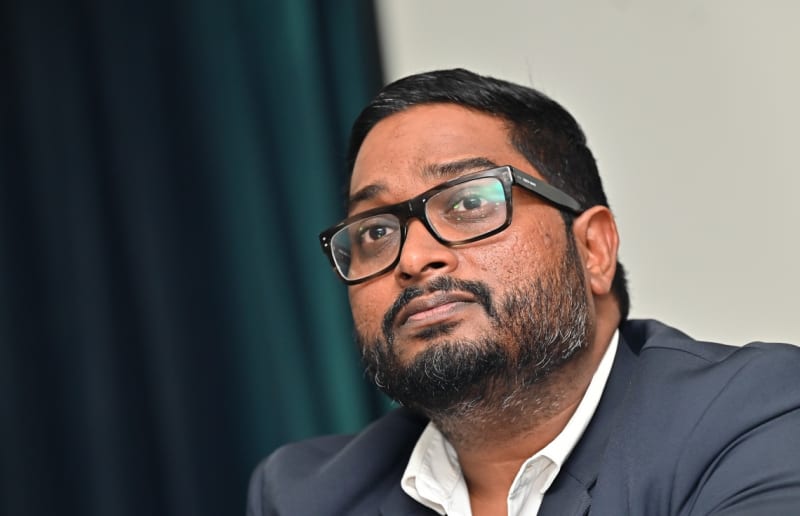 ބައްސާމަށް ކުރާ ދައުވާއެއްގެ އަދަބު ބޮޑުވާ ގޮތަށް ދައުވާ އިސްލާހުކޮށްފި