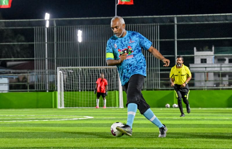 ފީފާގެ ރައީސް އާއި ރައީސް މުއިއްޒުގެ ފުޓްބޯޅަ މެޗެއް މާދަމާ ހަވީރު