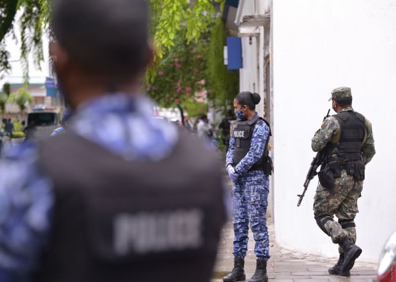 އެއާޕޯޓަށް ފައިސާ ގެންދިޔައީ ފުލުހުންގެ ސެކިއުރިޓީއާ ނުލާ