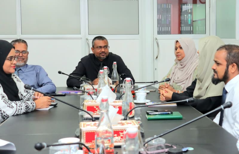 ޝަކުވާތަކާ ހެދި މީޑިއާތަކަށް ފައިސާ ދިނުން ބާތިލްކޮށް، އެކަން މީޑިއާ ކޮމިޝަނާ ހަވާލުކޮށްފި