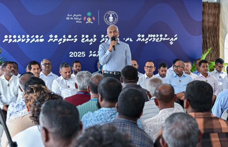 ބައެއް ކަންކަން ލަސްވަނީ އިގުތިސާދު ކުރިއަރައިގެން ދާނެ ގޮތަކަށް ވިސްނައިގެން ކުރަން ޖެހޭތީ: ރައީސް