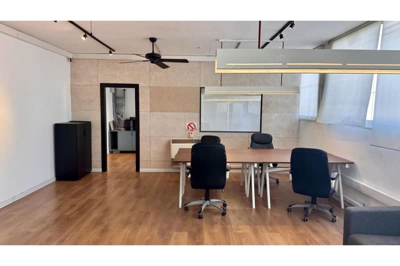 For Rent: Office in Central and Accessible Location!
