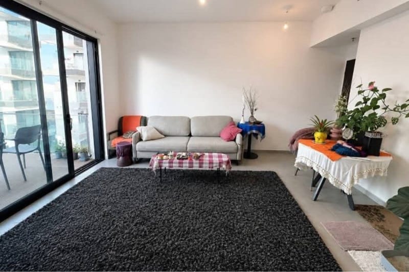 Excellent Investment and Living Opportunity!