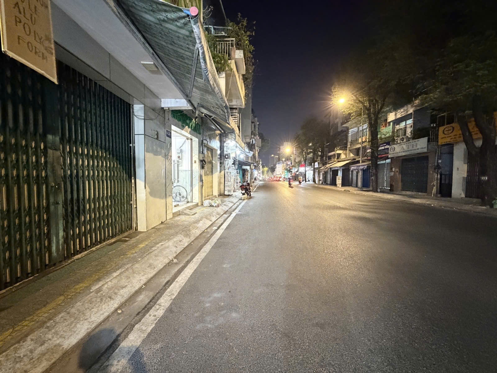 MẶT TIỀN SƯ VẠN HẠNH QUẬN 10 - LÔ GÓC KINH DOANH ĐỈNH - NỞ HẬU KHỦNG 8.4M - DÒNG TIỀN 30TR/THÁNG