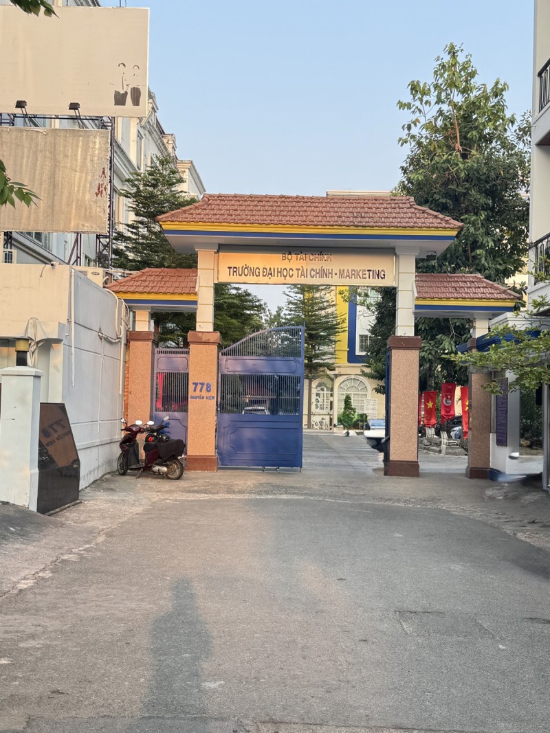 GIẢM GẤP 200TR - NGUYỄN KIỆM - PHÚ NHUẬN - 4 TẦNG 7PN DÒNG TIỀN - Ô TÔ VÀO NHÀ