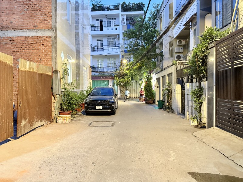 Bùi Đình Tuý, Bình Thạnh - Hẻm ô tô tránh, 4 TẦNG (5PN + 6WC) | 68m2(4x17) | 12T9